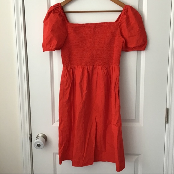 LOFT dress, short puff sleeves, smocked bust, pockets, new with tags - Picture 2 of 8